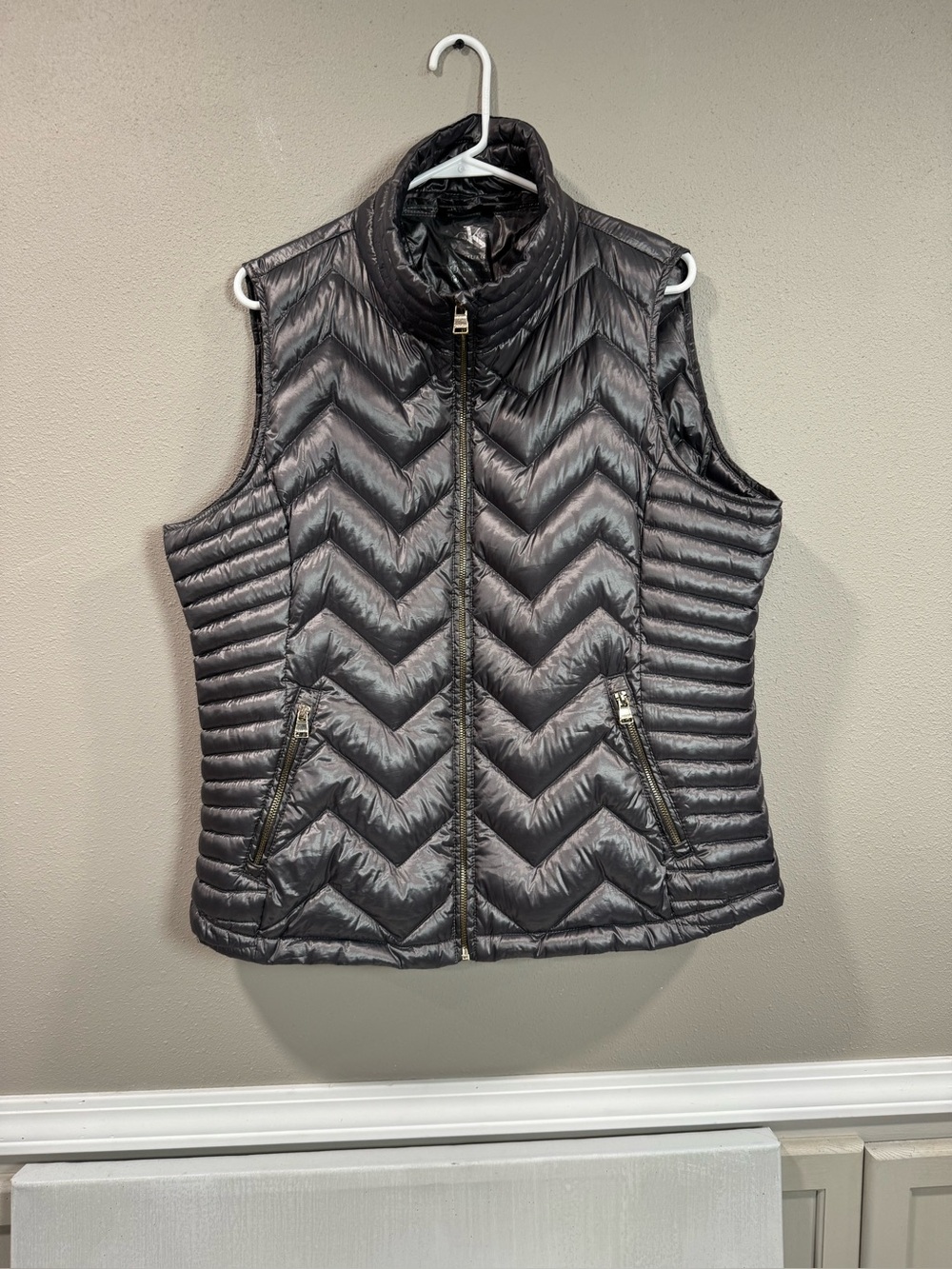 Calvin Klein Quilted Black Puffer Vest - Lightweight Sleeveless Jacket